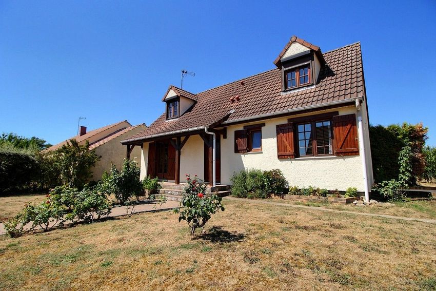 Image Façade à  maison individuelle de Fresnay-l'Évêque