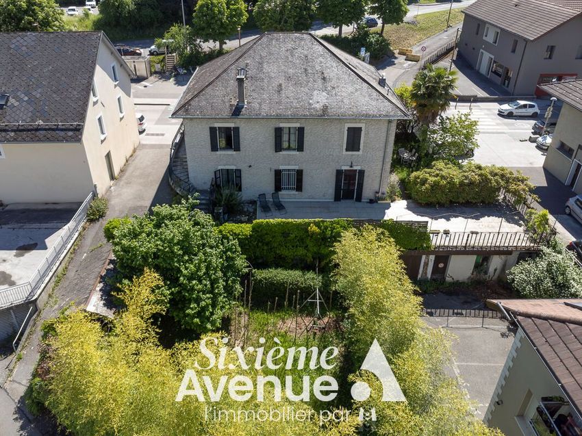 Image Façade à  maison individuelle de Annecy