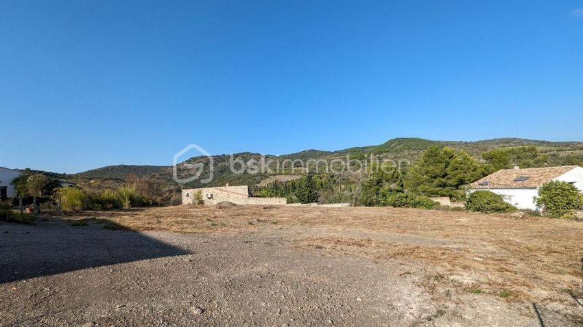 Image Vue à terrain de Cascastel-des-Corbières