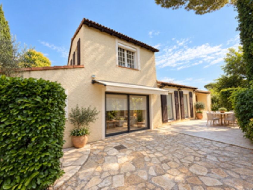 Image Façade à  maison individuelle de Bouc-Bel-Air