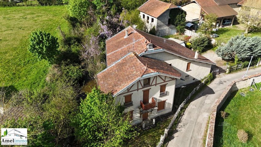 Image Façade à  maison individuelle de Marcilloles