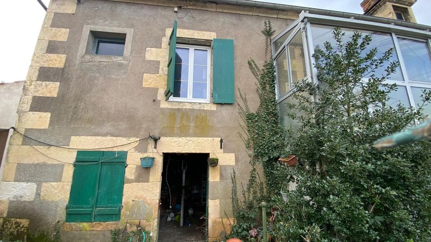 Image Vue à  maison mitoyenne de Guérigny
