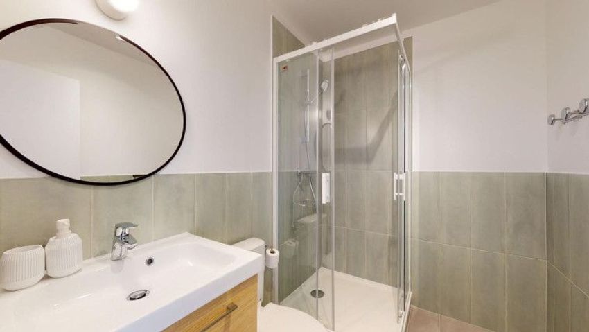 Image Salle de bains à appartement de Chatou