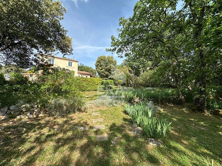 Image Jardin à  maison individuelle de Saint-Maximin-la-Sainte-Baume