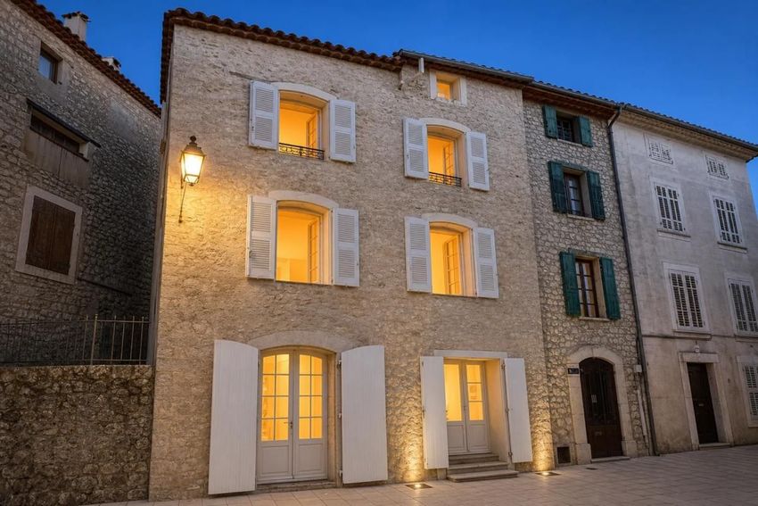 Image Façade à  maison individuelle de Draguignan