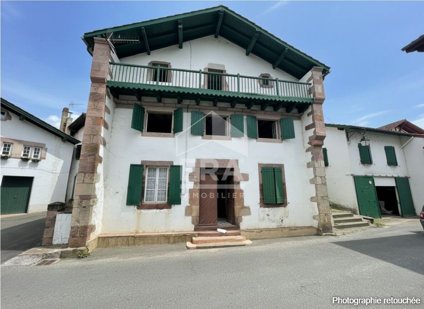 Image Façade à  maison individuelle de Saint-Étienne-de-Baïgorry