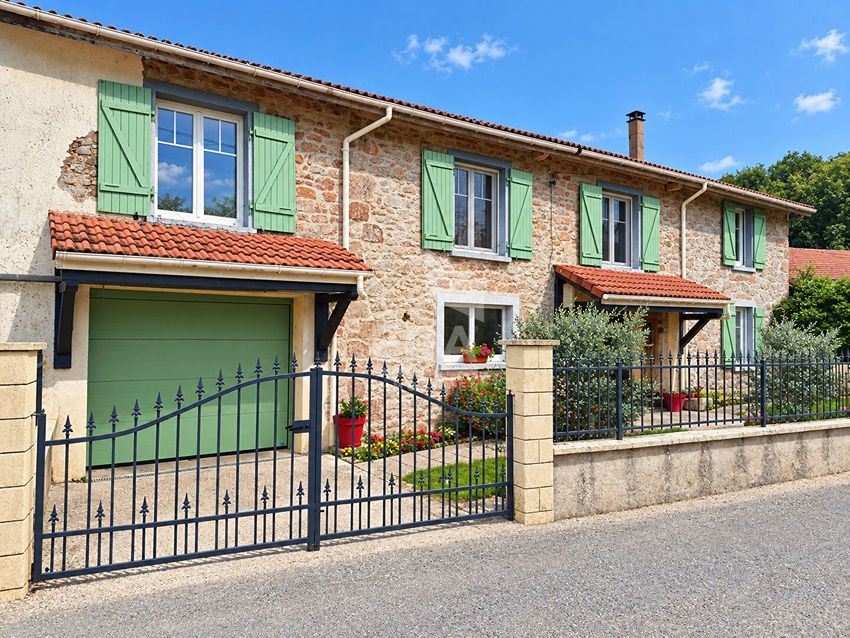 Image Façade à  maison individuelle de Prey