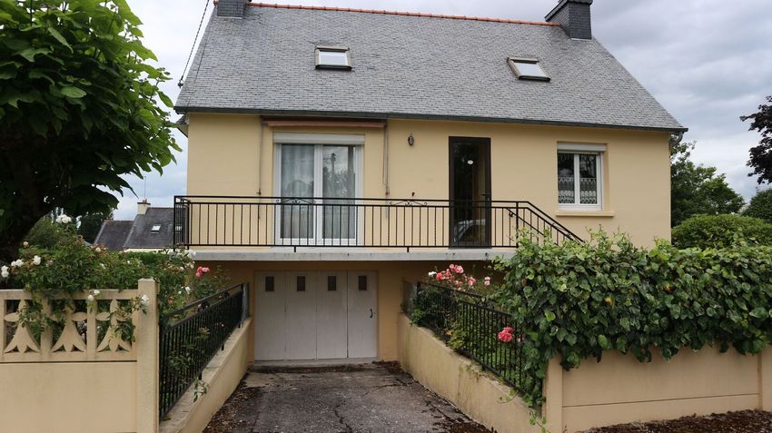 Image Façade à  maison individuelle de Bon Repos sur Blavet