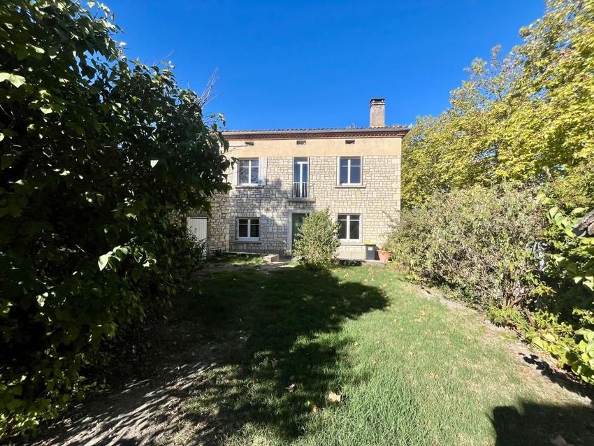 Image Façade à  maison individuelle de Montpezat-de-Quercy