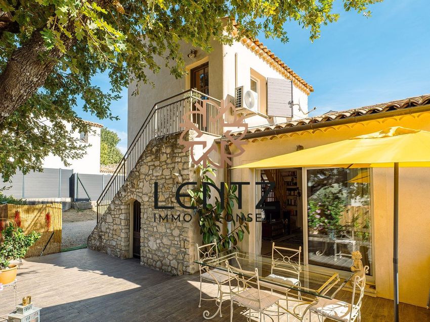 Image Façade à  maison individuelle de Pierrevert