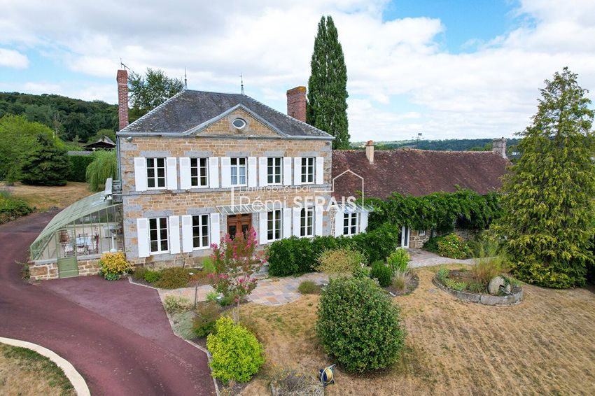Image Façade à  maison individuelle de Putanges-le-Lac