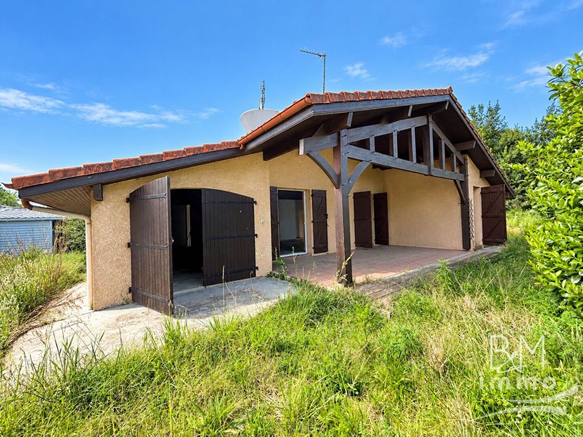 Image Façade à  maison individuelle de Tosse