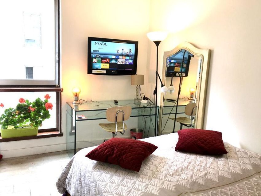 Image Chambre à appartement de Clignancourt-Jules Joffrin