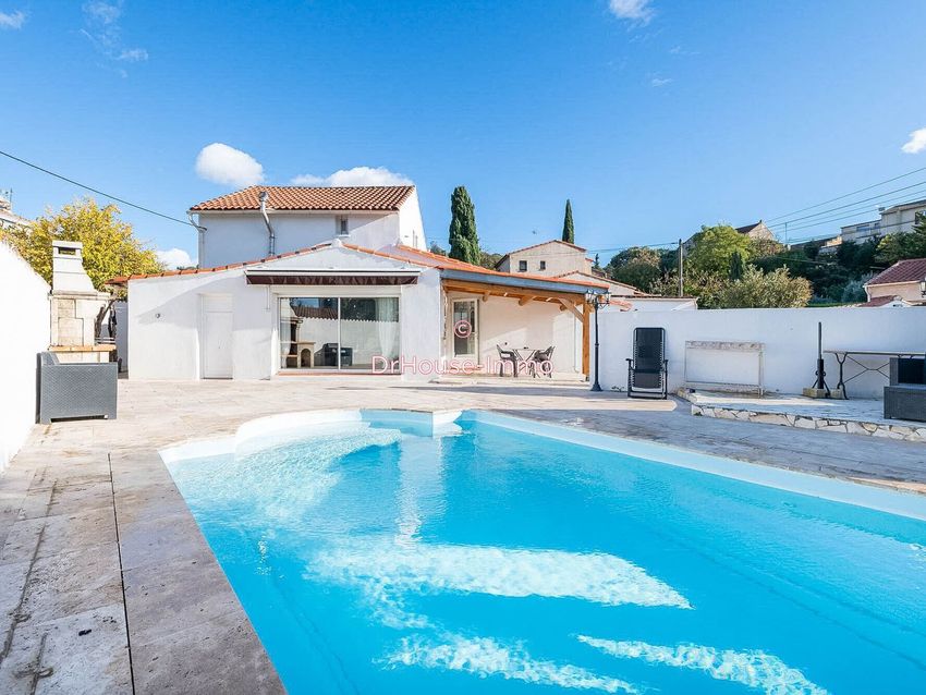 Image Piscine à  villa de Marseille 11e Arrondissement