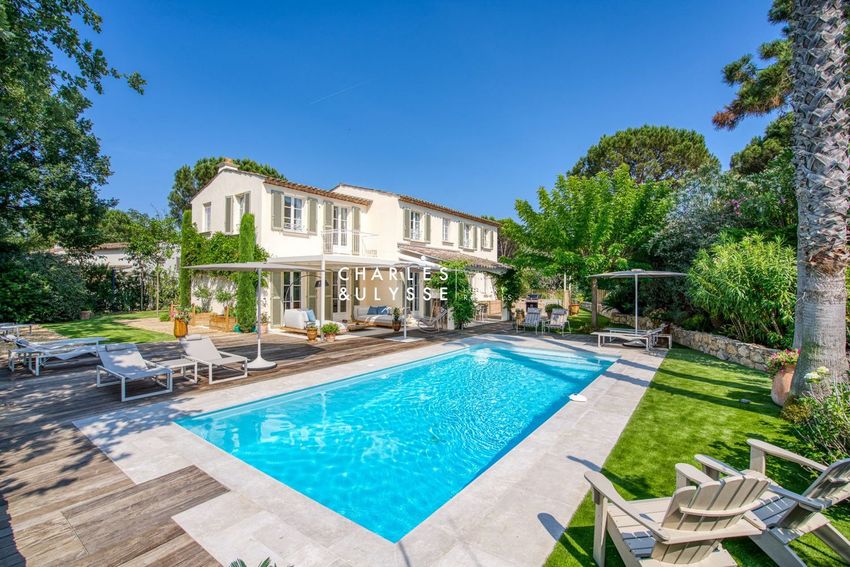 Image Piscine à  maison individuelle de Saint-Tropez