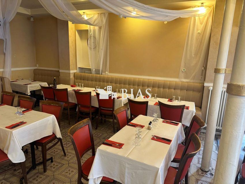 Image de local à Léon-Blum Folie-Regnault