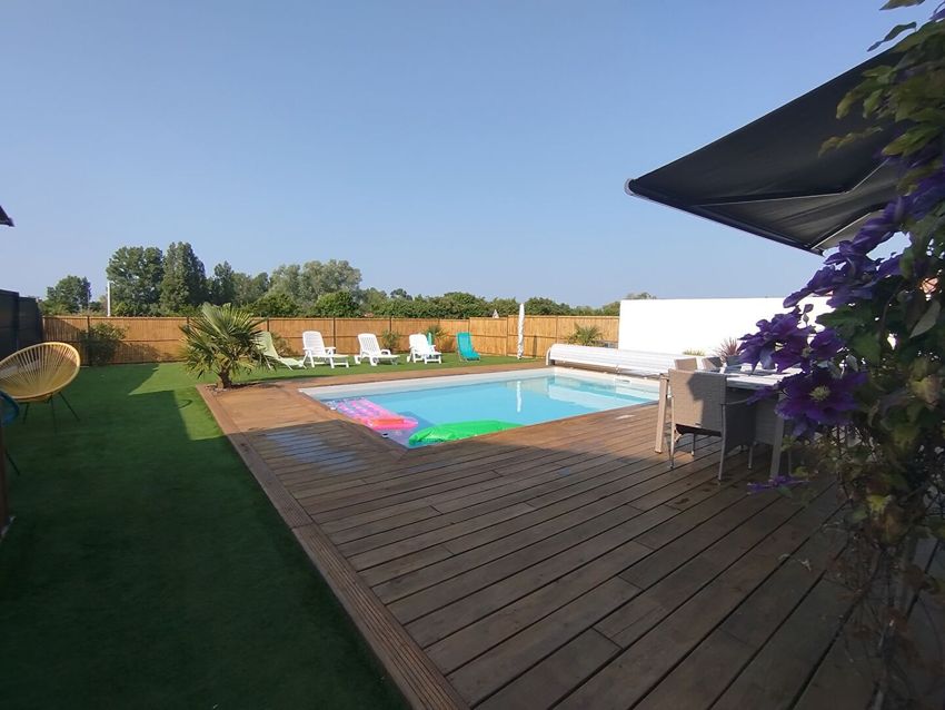Image Piscine à  maison individuelle de Saint-Jean-de-Monts