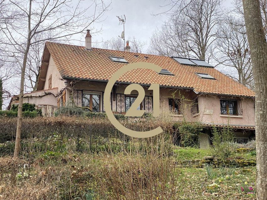 Image Façade à  maison individuelle de Montbouy