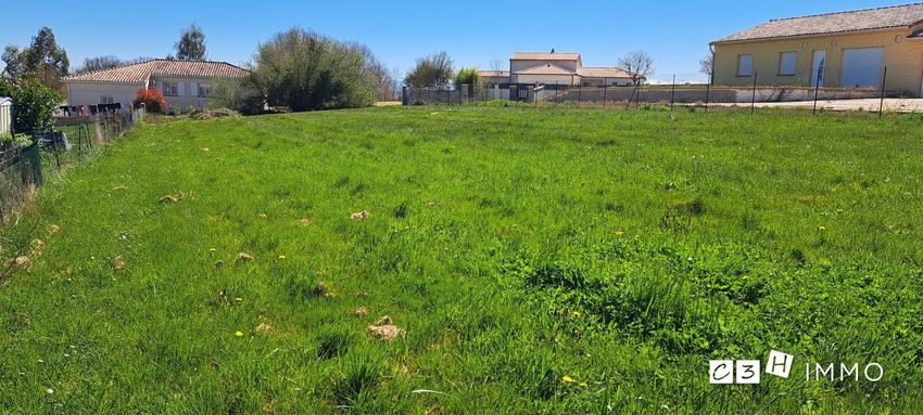Image de terrain à Castelnau-Picampeau