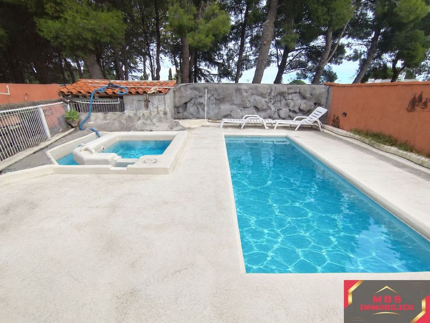 Image Piscine à  maison individuelle de Saint-André