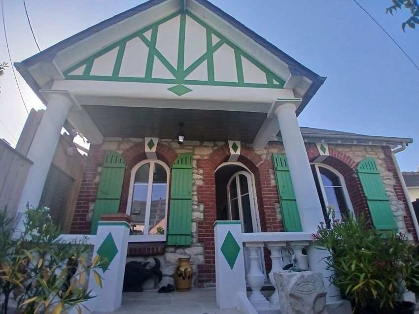 Image Façade à  maison individuelle de Ouistreham