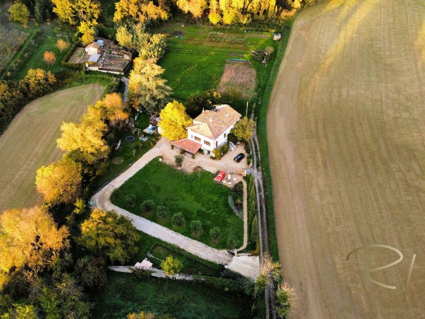 Image Jardin à  propriété agricole de Barjac