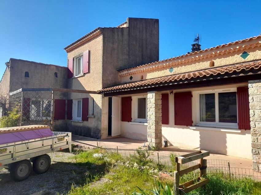 Image Façade à  maison individuelle de Saint-Julien