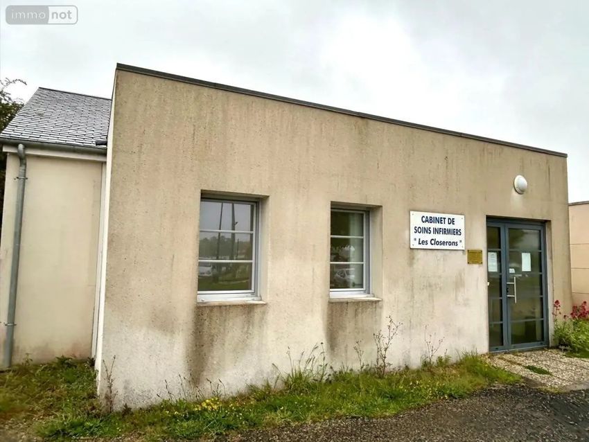 Image Façade à local de Saint-Sauveur-le-Vicomte
