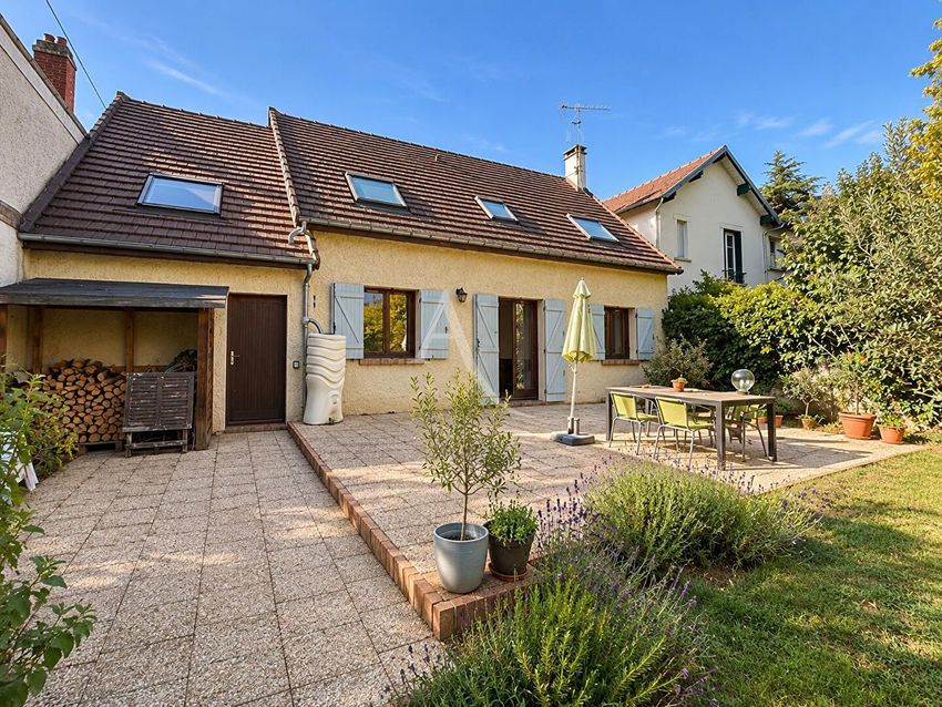 Image Façade à  maison individuelle de Chatou