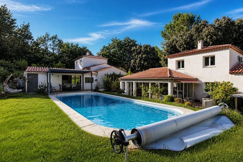 Image Piscine à  maison individuelle de Cuges-les-Pins