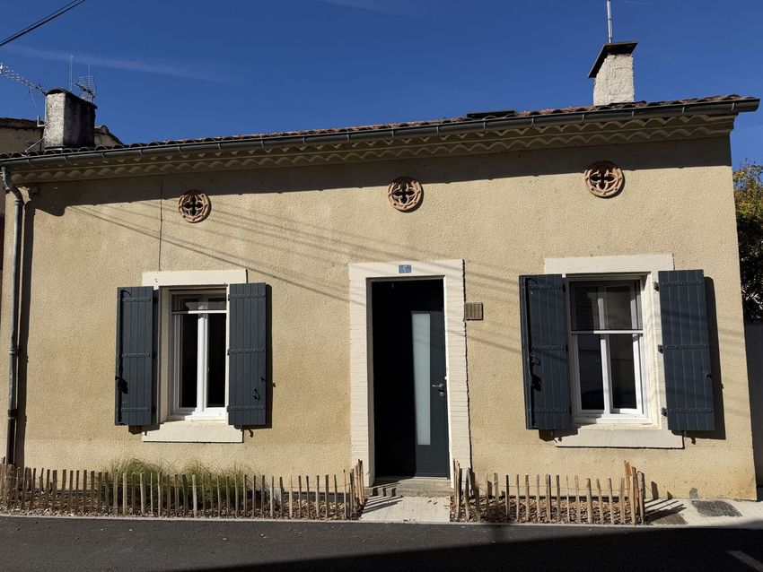 Image Façade à  maison individuelle de Soual