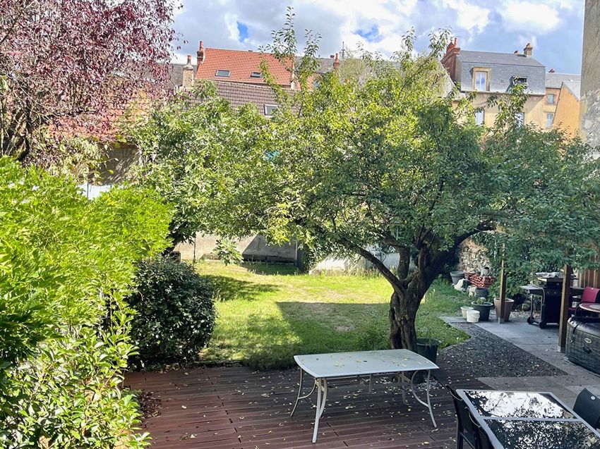 Image Jardin à  maison mitoyenne de Moulins