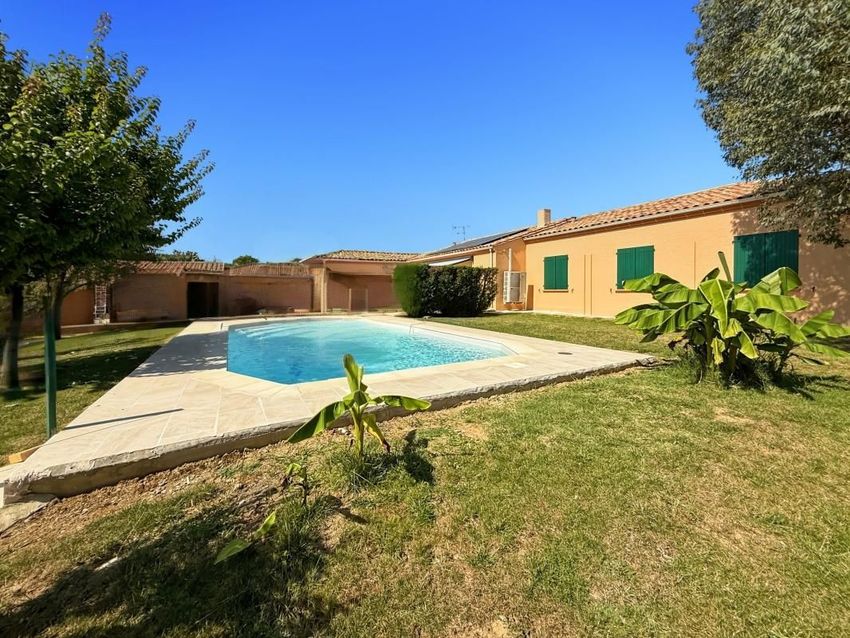 Image Piscine à  maison individuelle de Boé