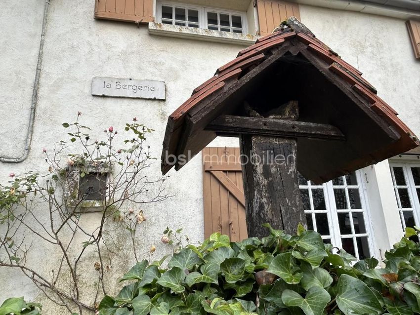 Image Façade à  maison individuelle de Merry-Sec