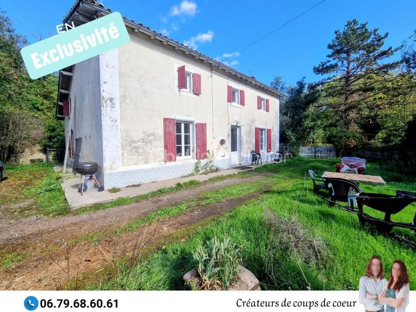 Image Façade à  maison individuelle de Prailles-La Couarde