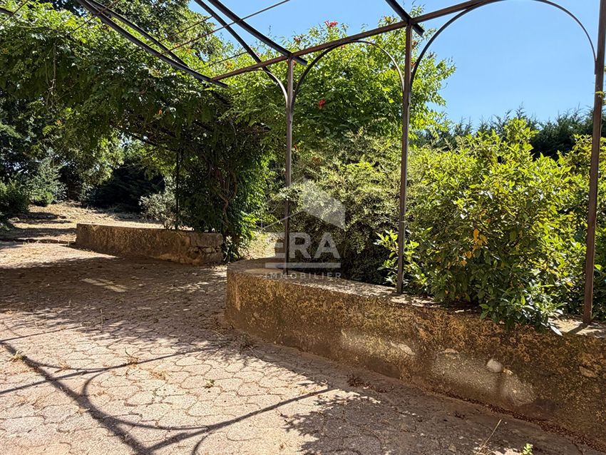 Image Jardin à  maison individuelle de Sisteron