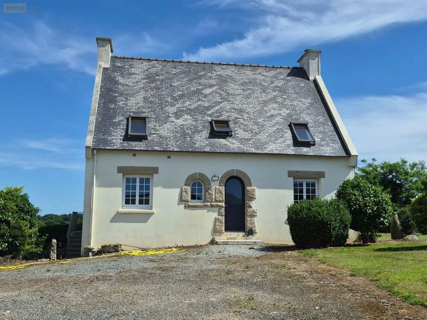 Image Façade à  maison individuelle de Kersaint-Plabennec