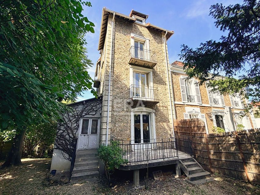 Image Façade à  maison mitoyenne de Sèvres
