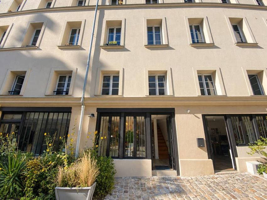 Image Façade à bureau de Faubourg du Temple-Hôpital Saint Louis