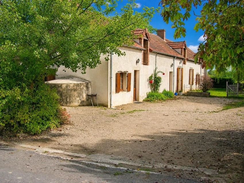 Image Façade à  maison individuelle de Saint-Désiré