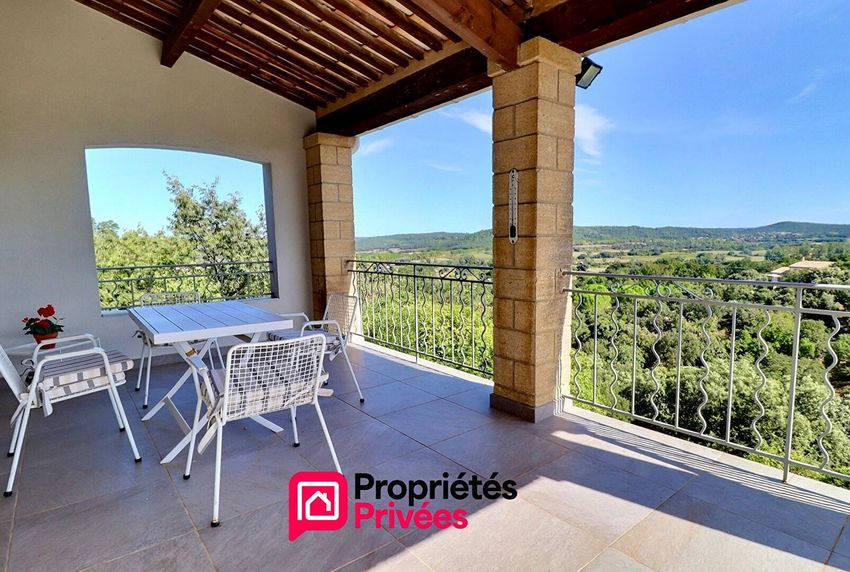Image Terrasse à  villa de Saint-Siffret