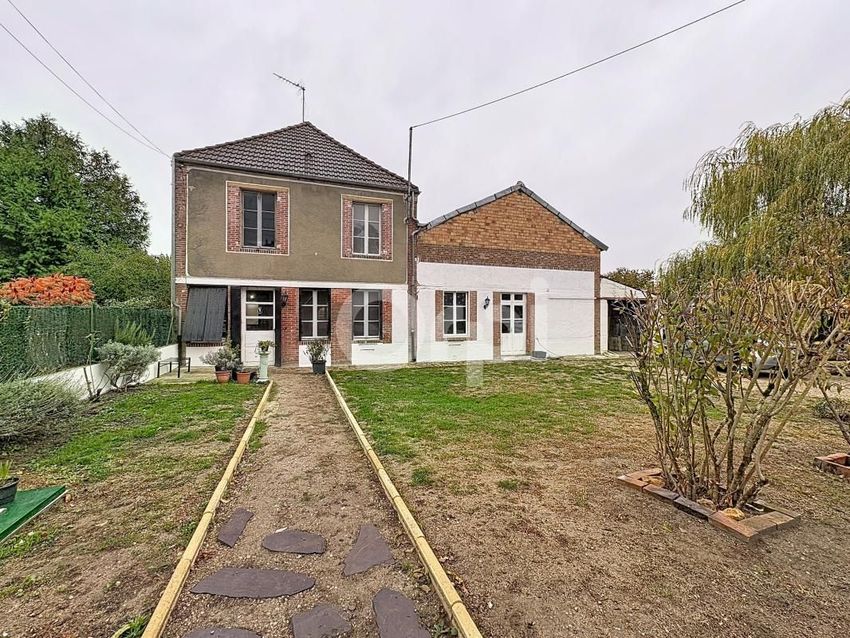 Image Façade à  maison individuelle de Montpothier