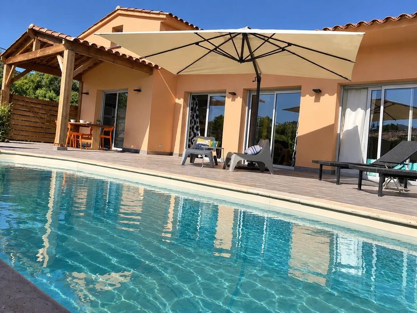 Image Piscine à  villa de Zonza