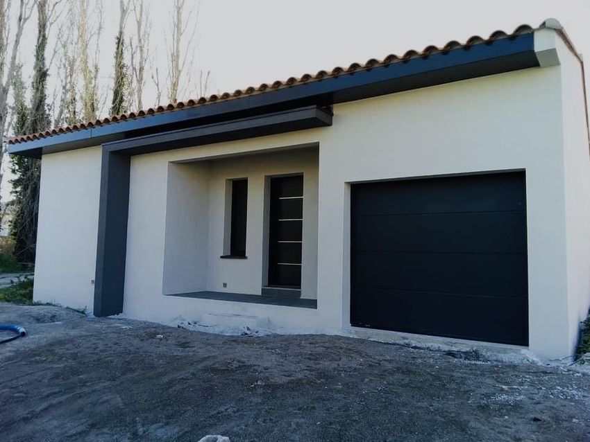 Image Façade à  maison individuelle de Llupia