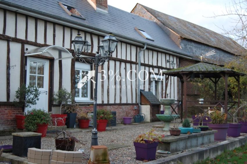 Image Façade à  maison individuelle de Hescamps