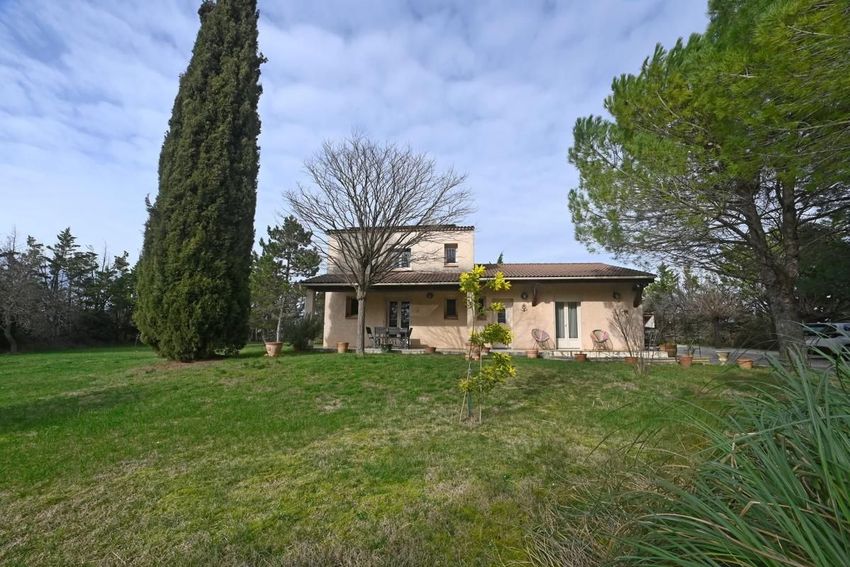 Image Façade à  maison individuelle de Saint-Hilaire-de-Brethmas
