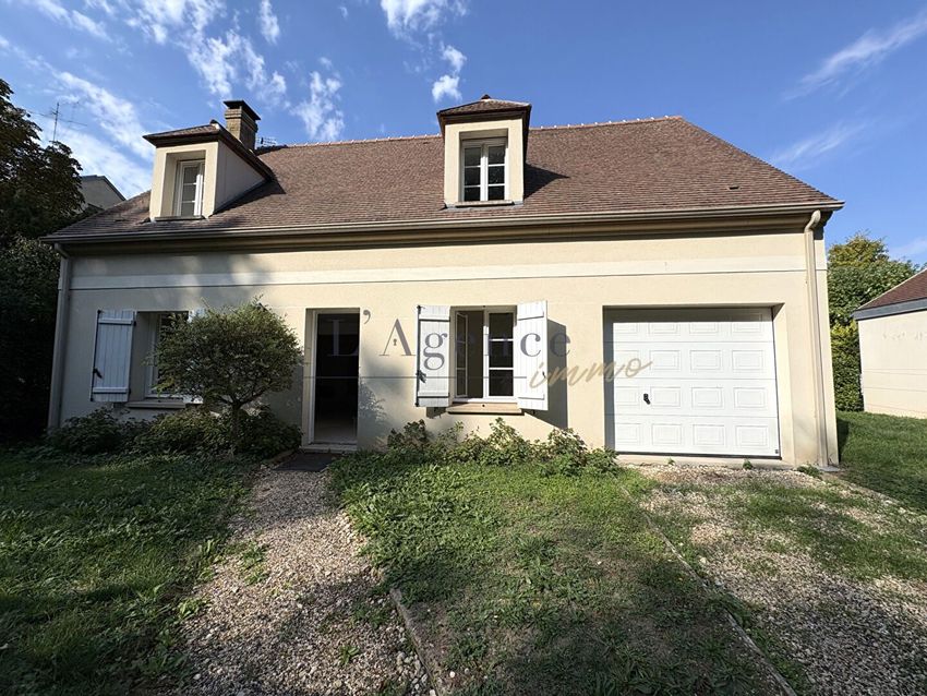 Image Façade à  maison individuelle de Vineuil-Saint-Firmin