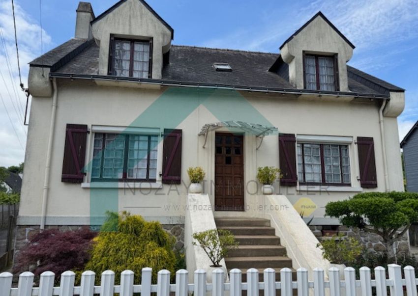 Image Façade à  maison individuelle de Nozay