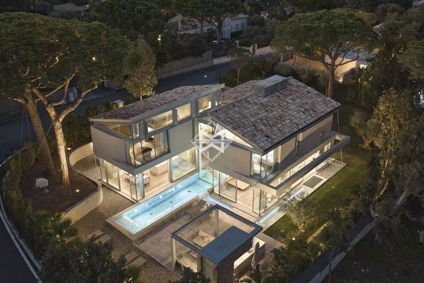 Image Piscine à  maison individuelle de Saint-Tropez
