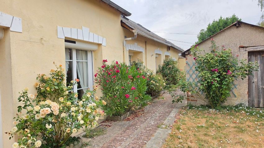 Image Façade à  maison individuelle de Saint-Ouen-les-Vignes
